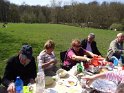 2017-03-30 13-03-39 Rando Meudon-Pique nique DLe
